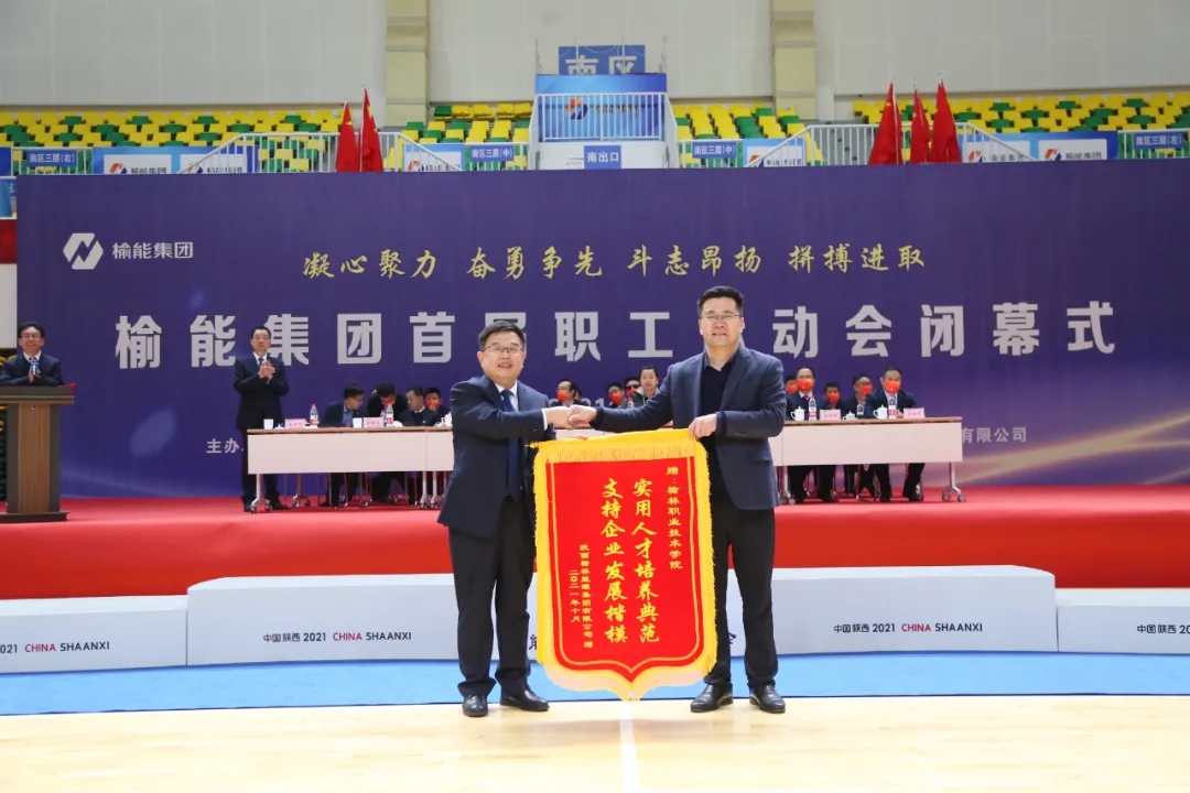 6181d680da2bc.jpg 640.webp (9).jpg